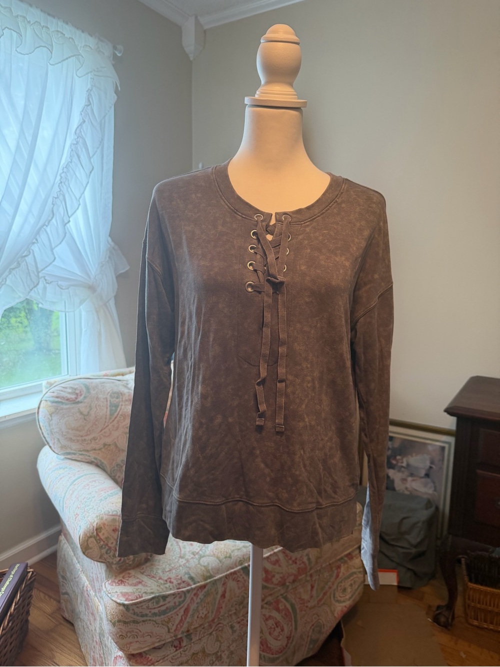 Mudd Women’s Lace-Up Pullover Sweater in Dark Gray